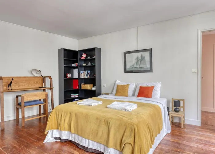 Spacious & Lovely Flat-up To 10 Guests-paris 10 * 파리